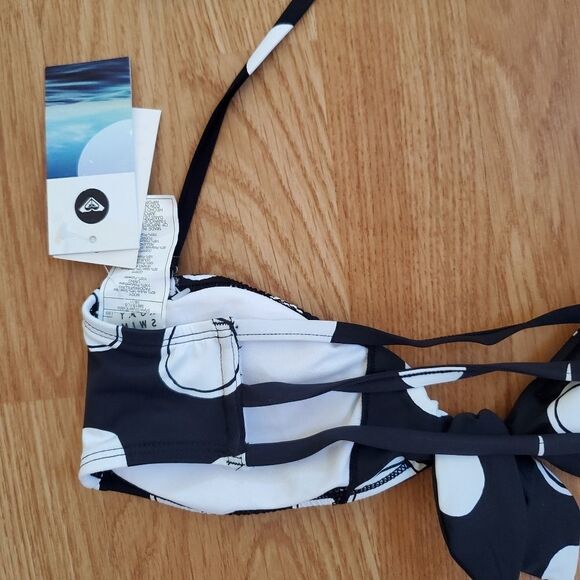 Roxy Juniors Knotted Bandeau Top - Picture 9 of 12